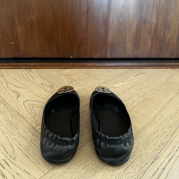 Black Tory Burch flats - Picture 2 of 3